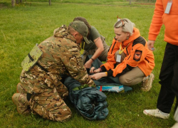 Сотни добровольцев «ЛизаАлерт» искали без вести пропавших туристов в лесу на Кубани 