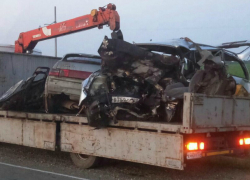 На Кубани разбились насмерть три человека в ночном ДТП