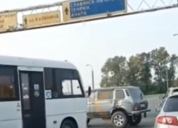 На Западном обходе Краснодара произошло ДТП с участием маршрутки