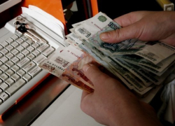 Продавец «обчистил» кассу магазина, в котором работал 