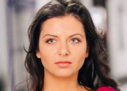 Ноги немножко не держат, боли везде: Маргарита Симоньян рассказала о состоянии после химиотерапии