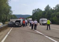  Семь человек на Кубани пострадали в ДТП с автозаком 