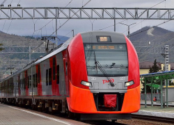 Появились первые билеты на поезд в Крым из Краснодара