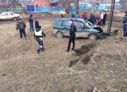 В сильной аварии с опрокидыванием в Щербиновском районе пострадал ребенок
