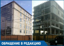 Практически достроенный дом по инициативе администрации Сочи превратился в скелет