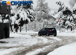 В первый день нового года дороги Краснодара «позеленели»