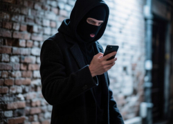 Сотрудники Сбера спасли клиента из Краснодара от передачи 10 млн рублей мошенникам