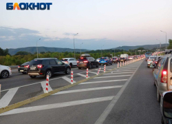 На трассе М-4 «Дон» в Краснодаре встала 4-километровая пробка