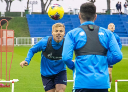  «Где я продолжу карьеру, пока не могу сказать», – Кокорин не едет в «Сочи», но и в «Зените» не остается 