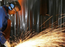  Промышленных производителей на Кубани решили поддержать субсидиями 