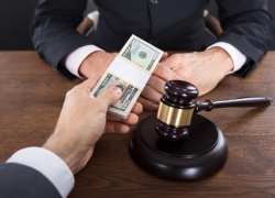 «Любой может стать судьей за два миллиона долларов», - заявил «будущему президенту» судья из Краснодарского края