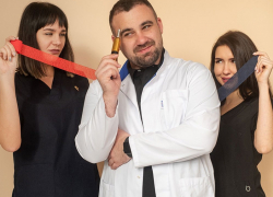 Брутальный и мужественный подарок мужчине на 23 Февраля