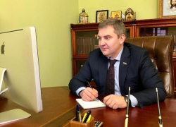 «Ситуация искусственно притянута»: депутат Госдумы из Краснодара прокомментировал скандал с закрытой ручкой