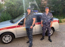 В Сочи росгвардейцы экстренно доставили в больницу мальчика, упавшего с качелей