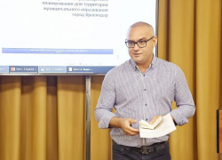 Переизбыток машин и проблемы парковок: профессор назвал главные дорожные проблемы Краснодара