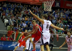 Краснодарский «Локомотив-Кубань» вышел в лидеры группы