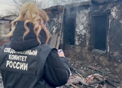 Появилось видео с места пожара с тремя погибшими и двумя ранеными детьми в Краснодарском крае