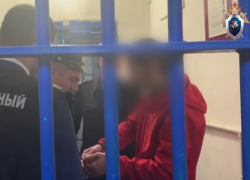 Бил электрошокером: мужчина два года жестоко истязал маленьких детей на Кубани 