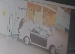 В Краснодаре подросток распылил перцовый баллончик в лицо двухлетней девочке