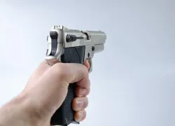 Драка со стрельбой в Краснодаре попала на видео