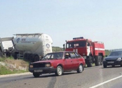 Под Анапой в ДТП с цементовозом пострадал ребенок 