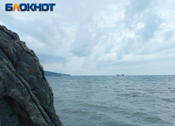 «Слышали гул в небе и звуки сирен»: ПВО отработала над Чёрным морем 