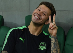 Сорвавшийся трансфер форварда "Краснодара" Смолова: подробности, о которых молчали