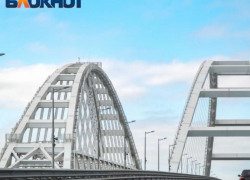 В очередях перед Крымским мостом с утра встали 1500 автомобилей