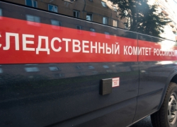 Окровавленный труп женщины нашли у обочины дороги на Кубани