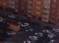 Краснодарец проверил, как ГИБДД чистит дворы от неправильно паркующихся