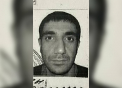 Избил и ограбил: полиция Краснодара разыскивает нападающего в подъезде на женщин преступника