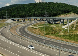 На Кубани отремонтировали 2,5 тысячи км местных дорог за пять лет 