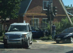 В ДТП на улице Кузнечной пострадали три автомобиля