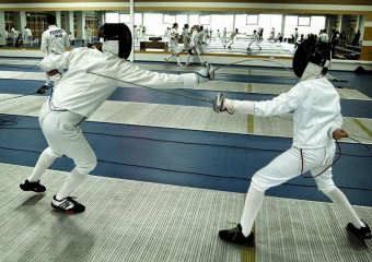 Кубанские спортсмены взялись за рапиры, шпаги и сабли