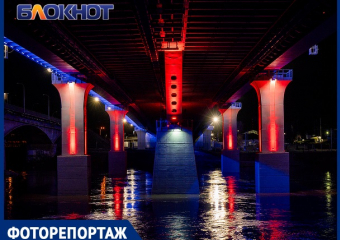 Яблоновский мост между Адыгеей и Краснодаром украсили подсветкой триколора