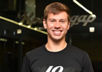  Бывшего нападающего «Краснодара» Смолова включили в список пяти самых подходящих форвардов для «Реала» 