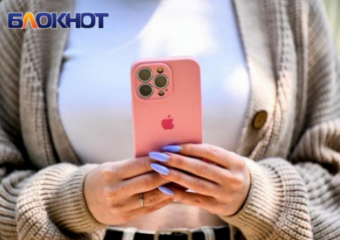 В Билайне рассказали, как правильно пользоваться смартфоном в жару