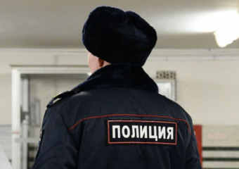 Житель Краснодара набросился на полицейского прямо в отделении 