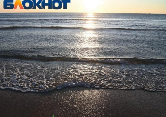 Мазут не испугал: туристы массово бронируют отели в Анапе