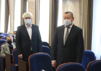 Мыловар и парикмахер от «Единой России»: кто занял вакантные мандаты в ЗСК