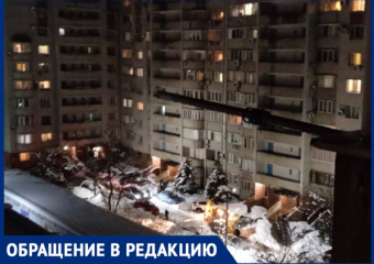  Уборочная техника полтора часа не могла въехать во двор в Юбилейном микрорайоне 