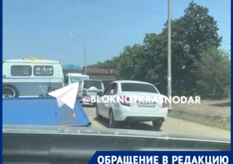 Создающие километровые пробки «обочечники» разозлили краснодарцев 