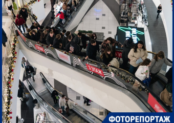 Штурм магазинов и общепита: краснодарцы устроили столпотворение в ТЦ перед Новым годом
