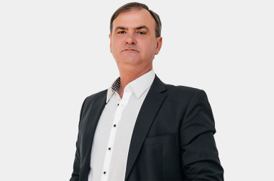 Пластический хирург Валерий Владимирович Пискарев