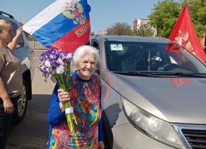 В Краснодаре 300 человек вместе с ветераном приняли участие в автопробеге к 9 Мая
