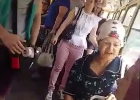 «Вы Победу не делали, а я делала», - пенсионерка в краснодарском трамвае отказалась платить и предъявлять документы
