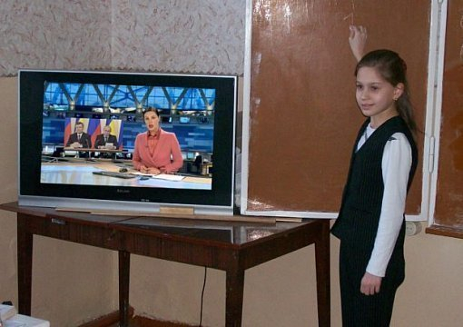 Школьников Кубани заставят пересказывать новости Первого канала
