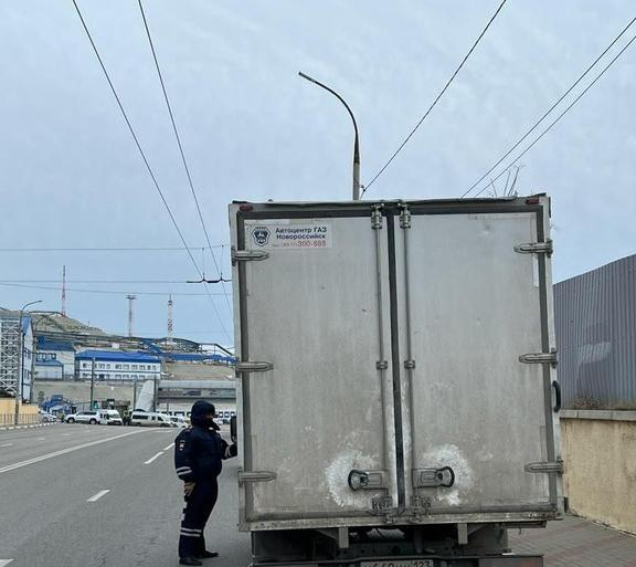 В Краснодарском крае ограничили движение фур на трассе М-4 «Дон»