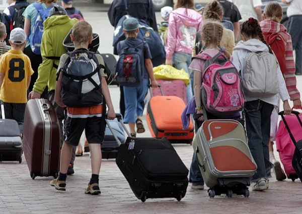 Дети из Подмосковья 18 часов ждали свой рейс в Анапе