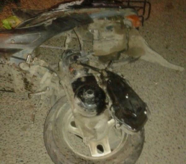 В Краснодаре автомобиль протащил сбитый им скутер около 15 метров